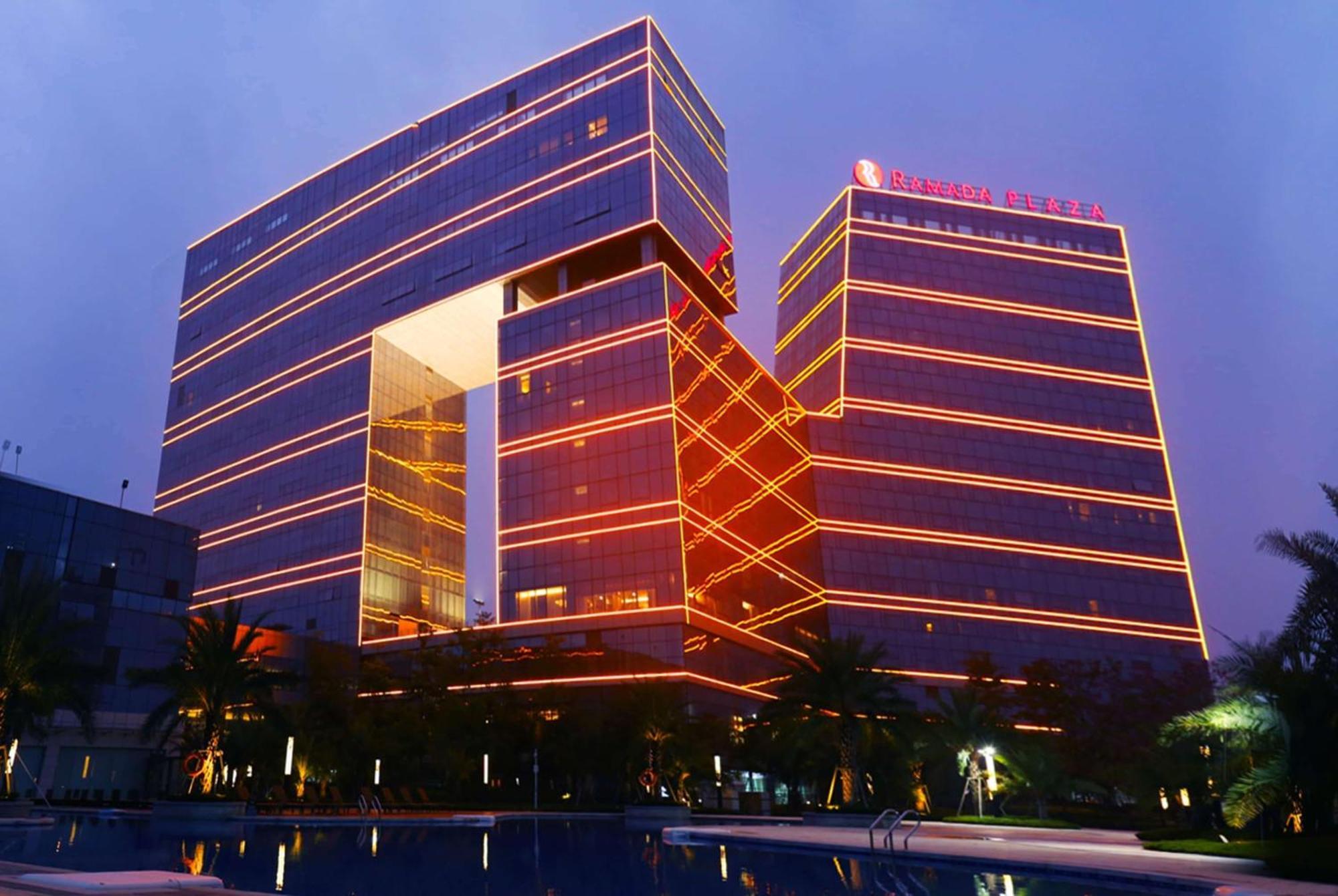 Hotel Ramada Plaza Liuzhou Liudong Exterior foto